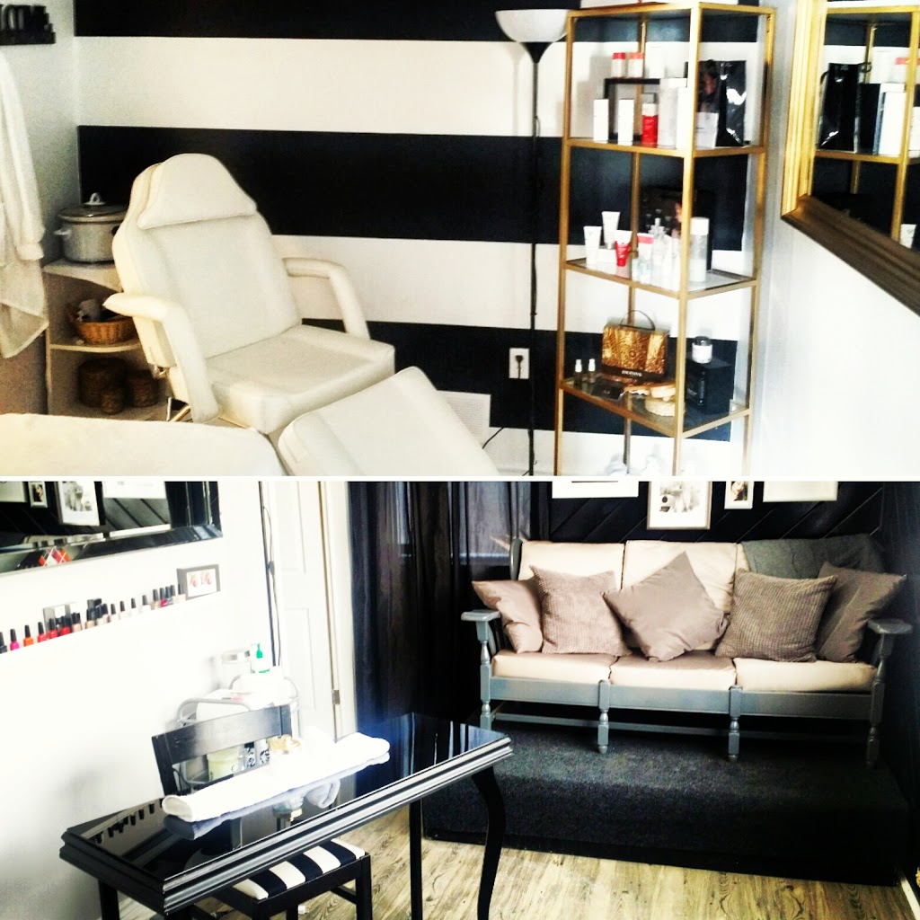 The Capelli Club | 108 Queen St, Almonte, ON K0A 1A0, Canada | Phone: (613) 695-5004