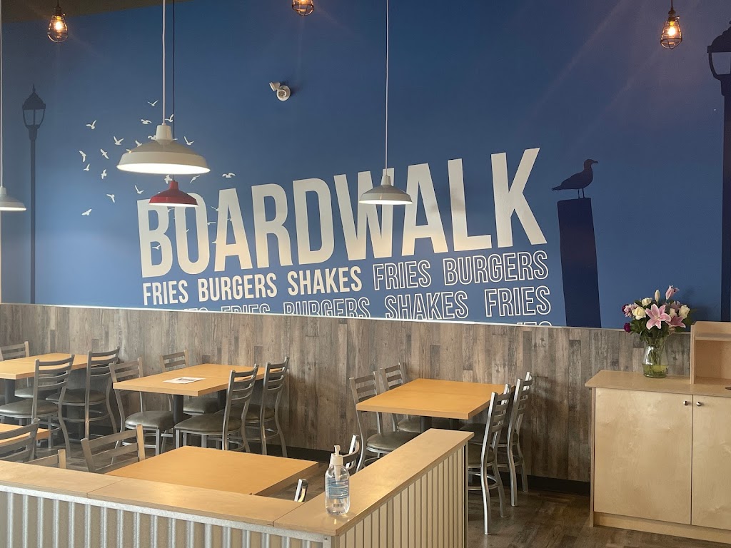 Boardwalk Fries Burgers Shakes | 860 St Albert Trail #510, St. Albert, AB T8N 7V2, Canada | Phone: (780) 460-4042