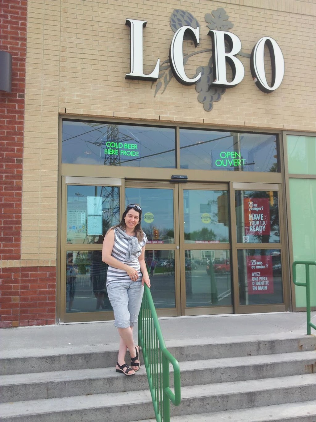 LCBO | 222 Richmond Rd, Ottawa, ON K1Z 6W6, Canada | Phone: (613) 729-1735