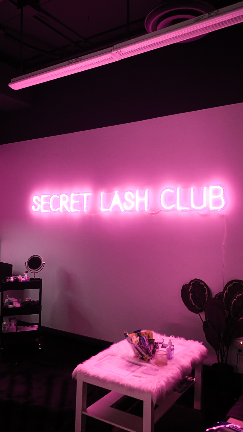 Secret Lash Club | 8250 Lawson Rd, Milton, ON L9T 5C6, Canada | Phone: (581) 989-5305