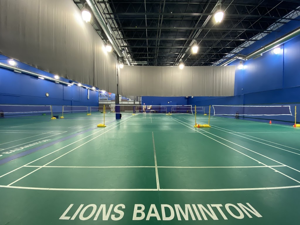 Lions Badminton Training Center | Unit 4 & 5, 5040, Mainway, Burlington, ON L7L 7G5, Canada | Phone: (905) 698-0325