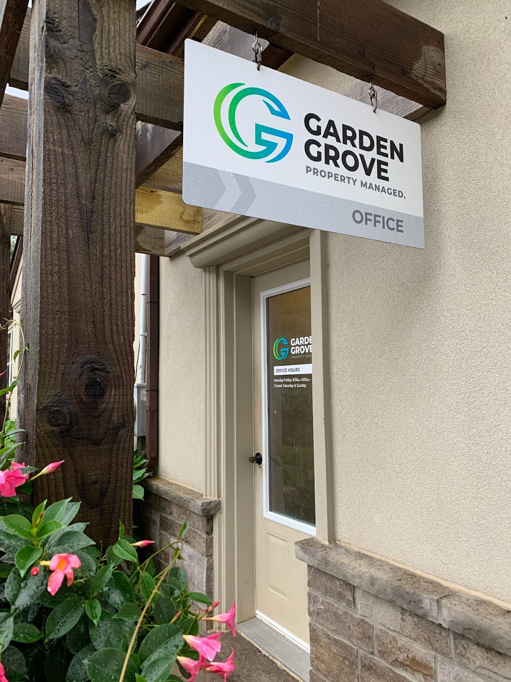 Garden Grove Landscaping Inc. | 136 Concession 5 Rd E, Waterdown, ON L8B 1K5, Canada | Phone: (866) 996-1099