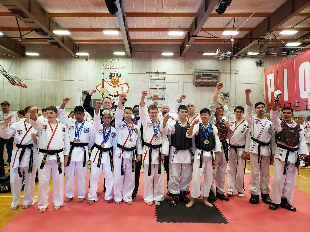 Fraser Heights Black Belt Academy | 10833 160 St # 607, Surrey, BC V4N 1P3, Canada | Phone: (604) 587-5425