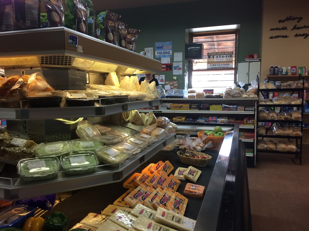 Shellys Convenience Store | 251 S Gower Dr, Kemptville, ON K0G 1J0, Canada | Phone: (613) 258-3300