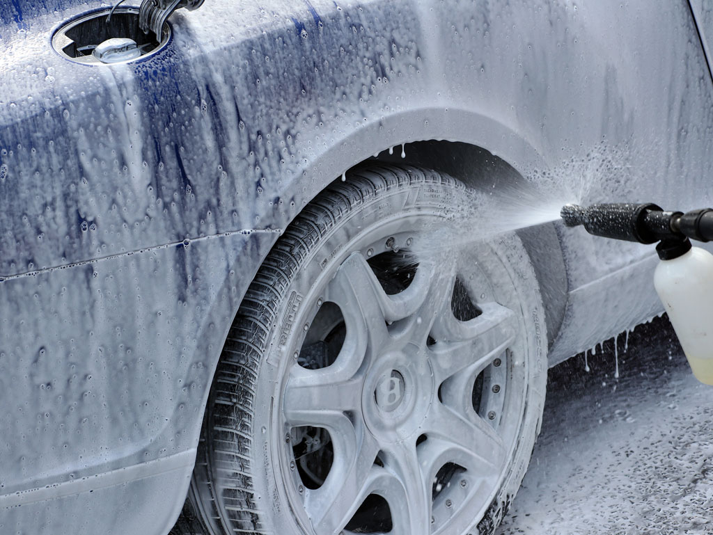 A2Z Car Wash and Detailing | 120 Hartzel Rd, St. Catharines, ON L2P 1N5, Canada | Phone: (647) 895-4516