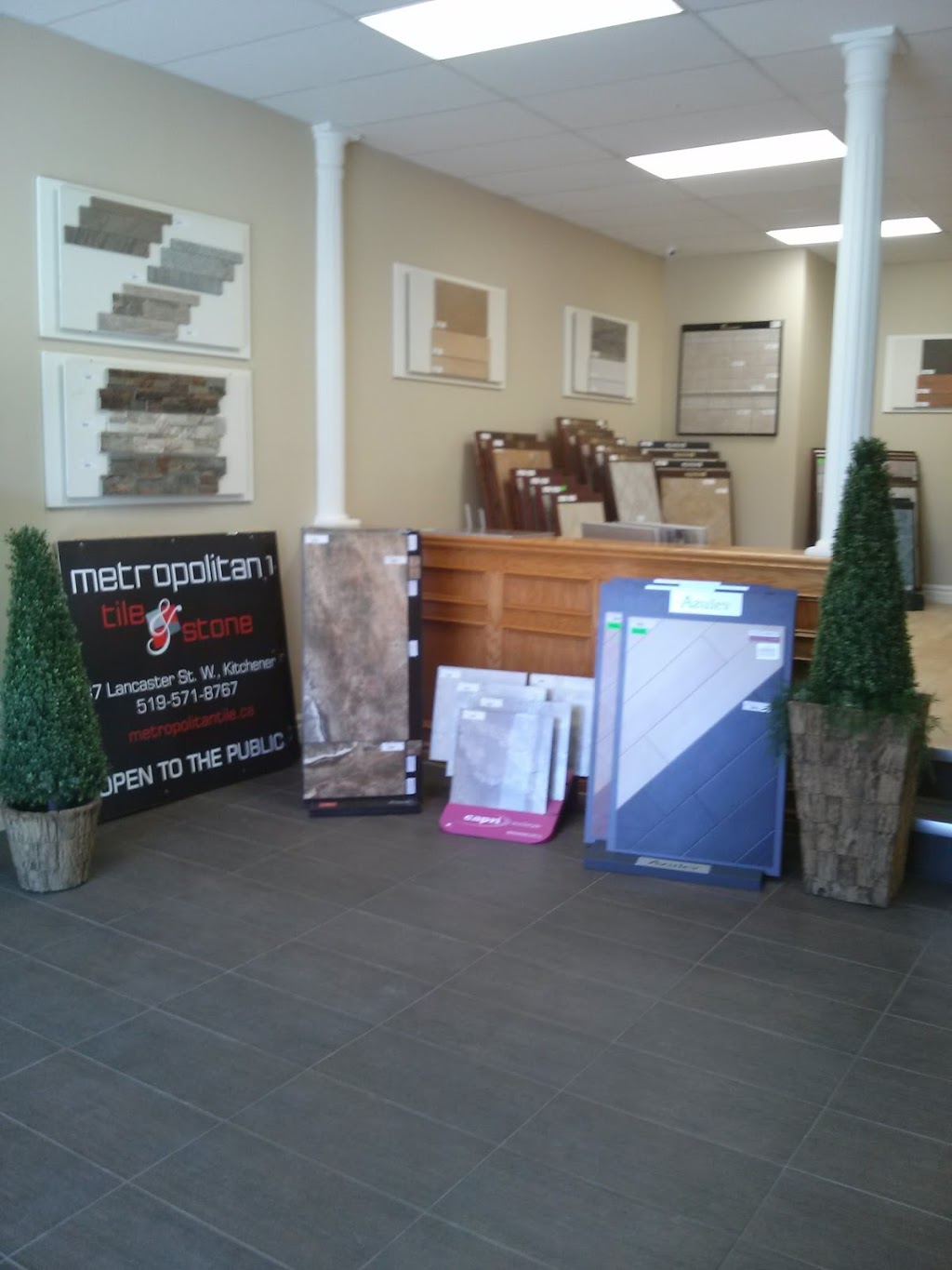 Metropolitan Tile & Stone | 37 Lancaster St W, Kitchener, ON N2H 4T1, Canada | Phone: (519) 571-8767