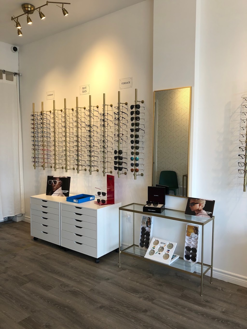 Kleinburg Optical | 409 Kleinburg Summit Way, Kleinburg, ON L4H 4T1, Canada | Phone: (905) 893-8040