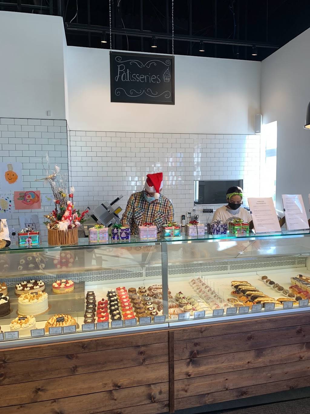 Fontaine sucrée | 2405 Boulevard Ste Sophie, Sainte-Sophie, QC J5J 2V3, Canada | Phone: (450) 530-7878