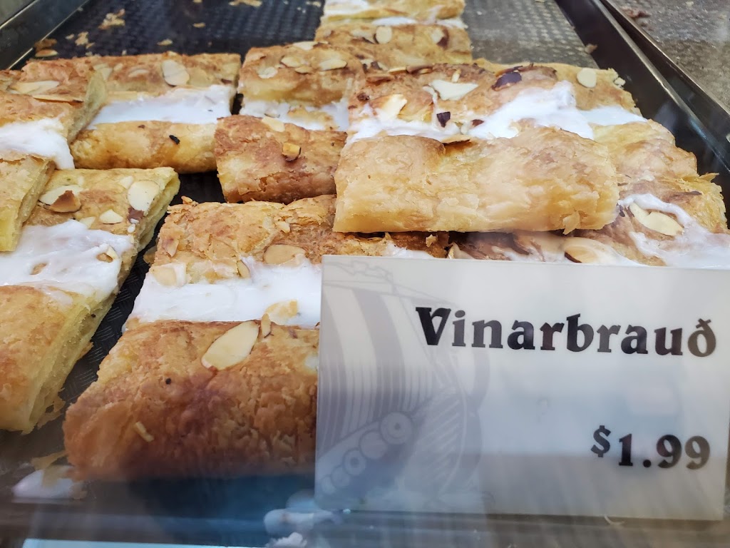 The Viking Bakery | 38 Norfolk St S, Simcoe, ON N3Y 2V9, Canada | Phone: (647) 972-1401