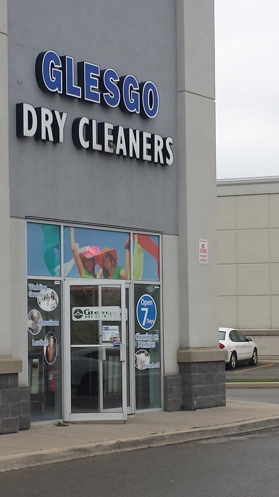 Glesgo Dry Cleaners - Stony Creek | 284 Mud St W, Stoney Creek, ON L8J 3Z6, Canada | Phone: (905) 661-1110