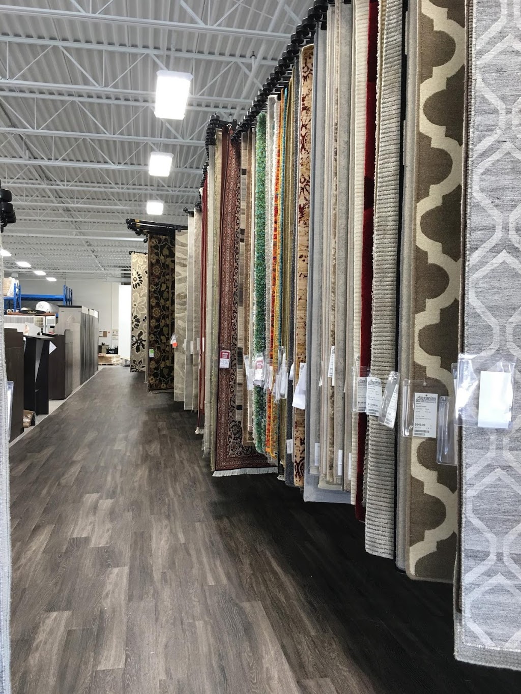 Alexanian Carpet & Flooring | 56 Barrie View Dr, Barrie, ON L4N 8V4, Canada | Phone: (705) 881-9059