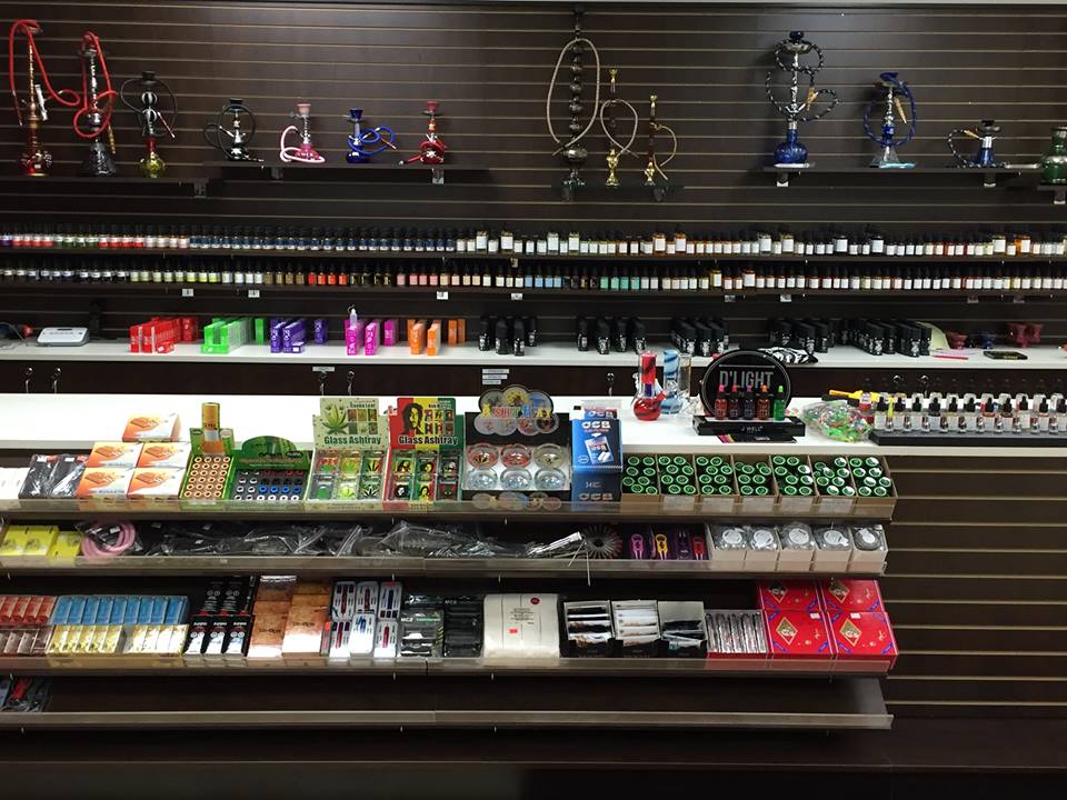 Waterloo Vapes | 29 University Ave E Unit B, Waterloo, ON N2J 2J9, Canada | Phone: (519) 746-1515