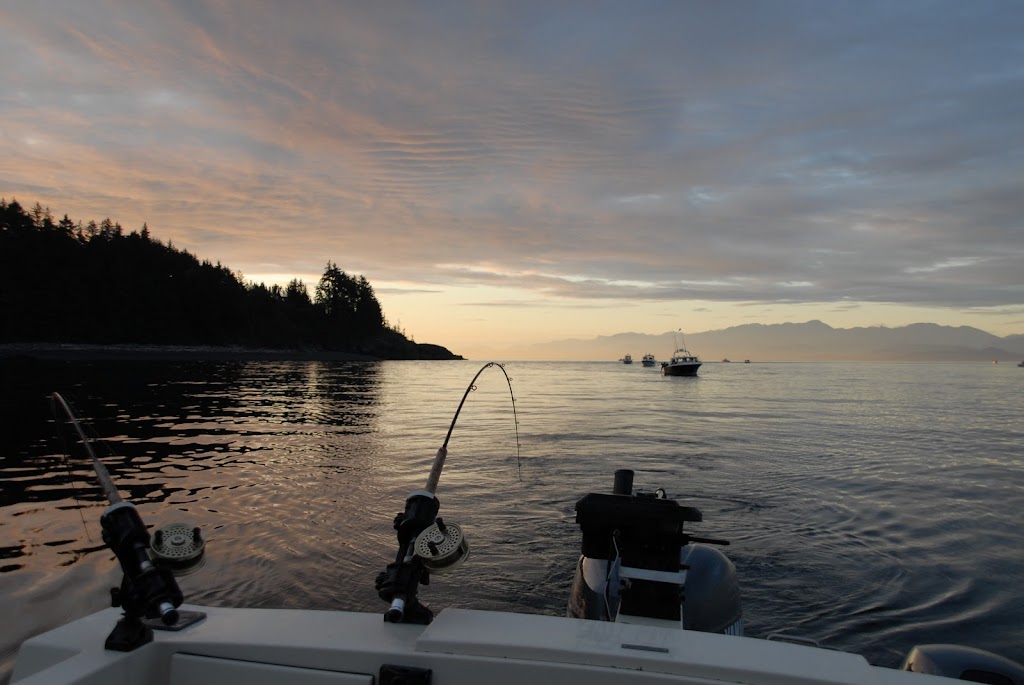 Sooke Salmon Charters Ltd. | 836 Rockheights Ave, Victoria, BC V9A 6J4, Canada | Phone: (250) 380-7018