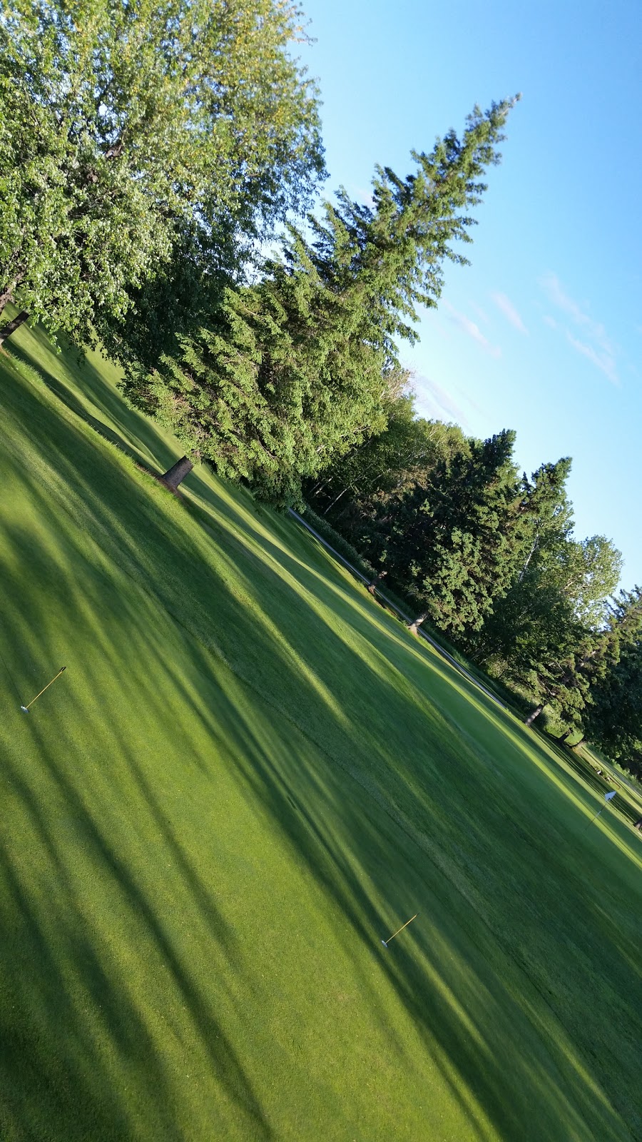 Club De Golf Dolbeau | 42 Av. Jean Dolbeau, Dolbeau-Mistassini, QC G8L 1G2, Canada | Phone: (418) 276-5343