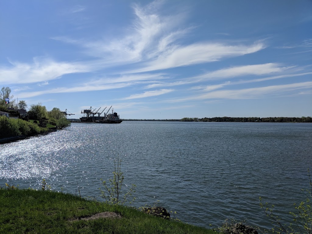 PARC DE LA POINTE-AUX-PINS | 35 Rue du Fleuve, Saint-Joseph-de-Sorel, QC J3R 3N9, Canada