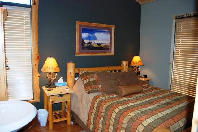 Apex Accommodations | 100 Strayhorse, Apex Mountain Resort, BC, Okanagan-Similkameen G, BC V0X 1K0, Canada | Phone: (250) 292-8256