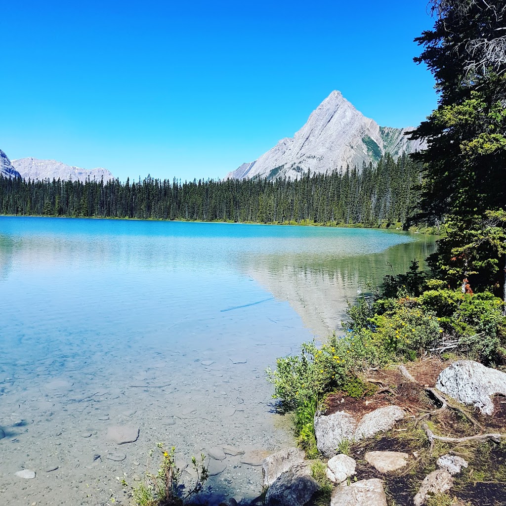 Mount Engadine Lodge | 1 Mount Shark Rd, Canmore, AB T1W 0B9, Canada | Phone: (587) 807-0570