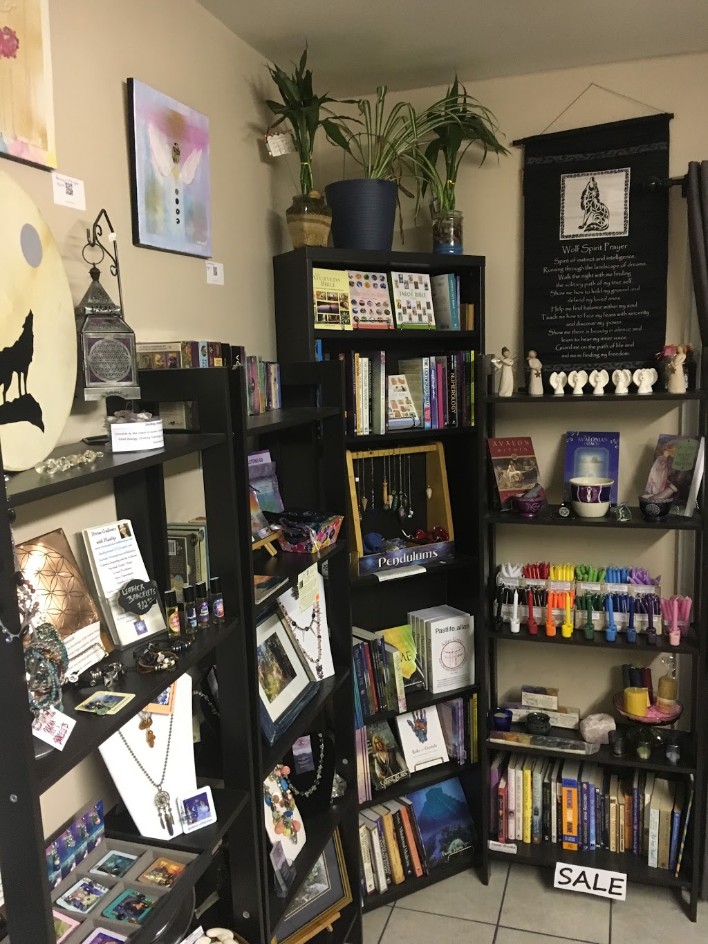 Otherworld Treasures - Alternative Wellness & Metaphysical Bouti | 29 Marier Ave, Vanier, ON K1L 5S6, Canada | Phone: (613) 262-4626