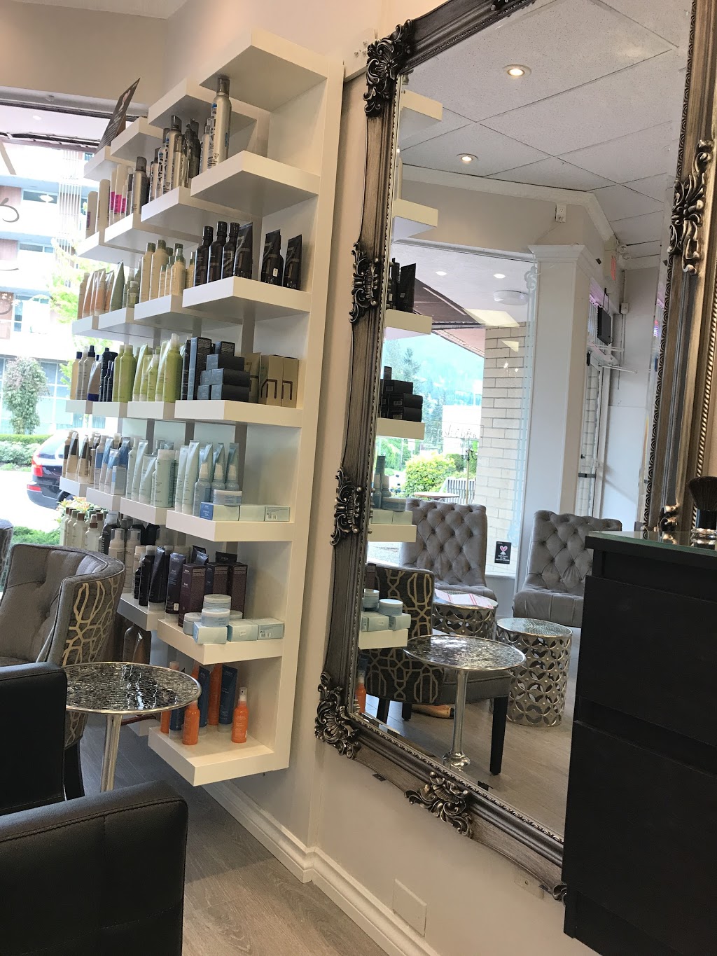 Hairology Salon & Spa -AVEDA Salon | 2226 Marine Dr, West Vancouver, BC V7V 1K4, Canada | Phone: (604) 281-2050