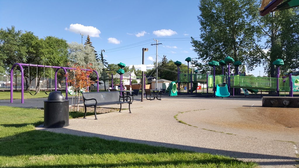 Al Ritchie Outdoor Spray Park | Lindsay St & 15 Ave E, Regina, SK S4N 3C3, Canada | Phone: (306) 777-7000