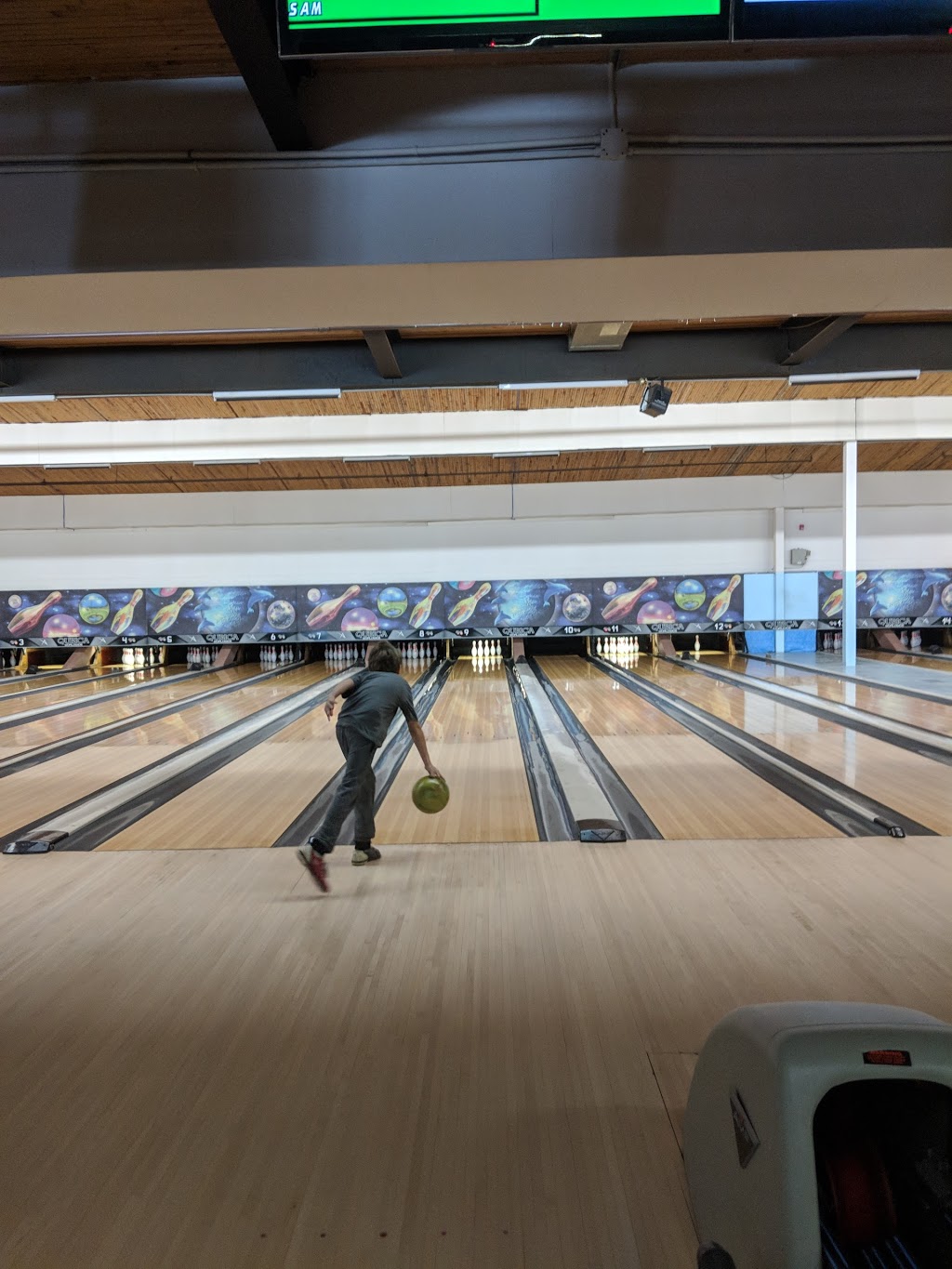 Prost Bowling Centre | 830 Gardiners Rd, Kingston, ON K7M 3X9, Canada | Phone: (613) 389-8117