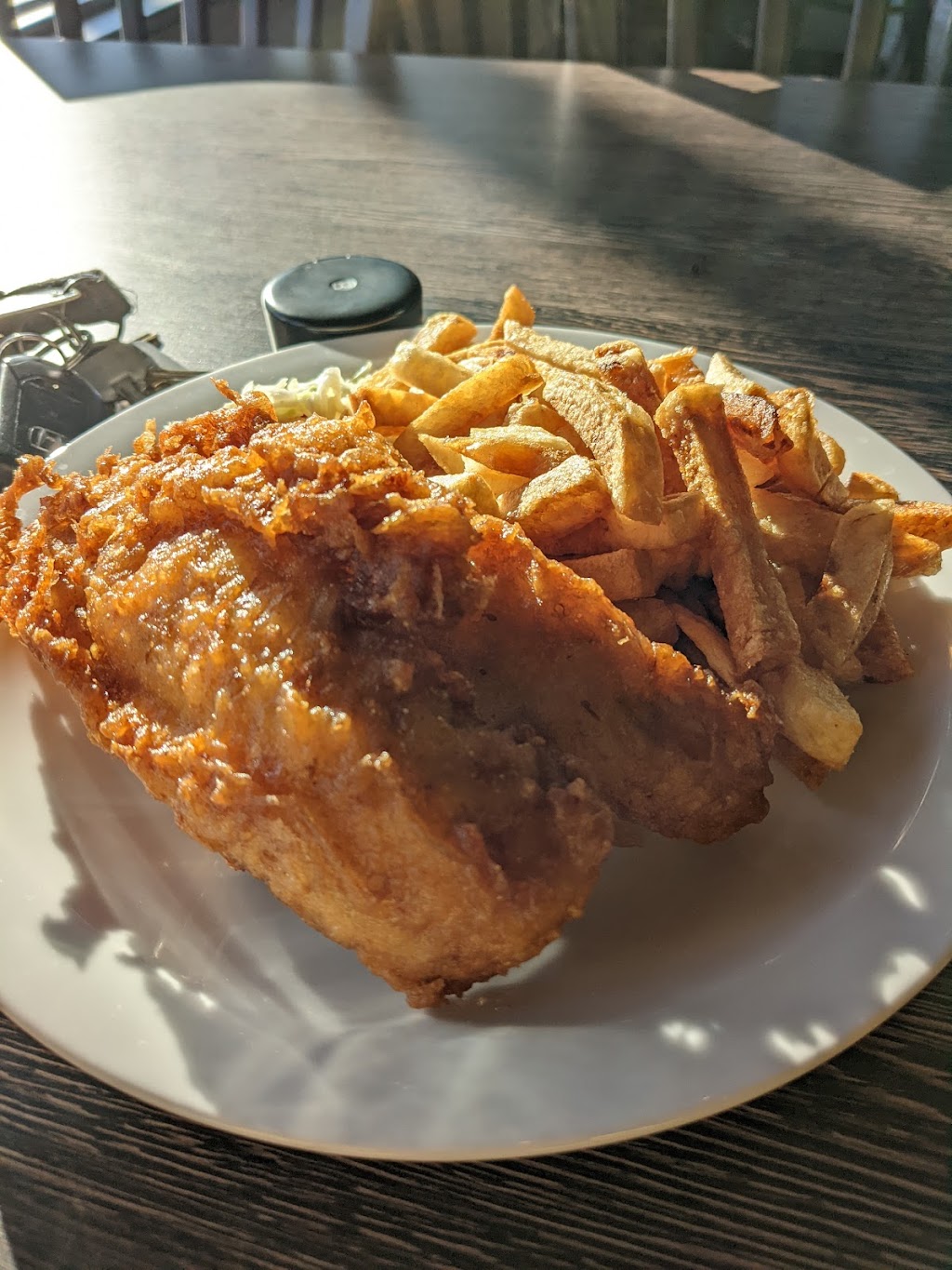 Harrys Fish & Chips | 4949 Canoe Pass Wy #902, Tsawwassen, BC V4M 4G9, Canada | Phone: (604) 382-4452