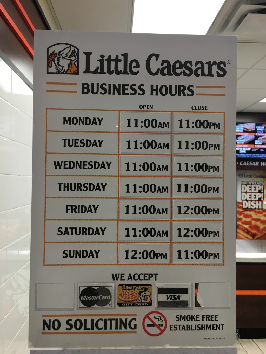 Little caesars pizza | 644 Bloor St, Mississauga, ON L5A 3V9, Canada | Phone: (905) 270-7179