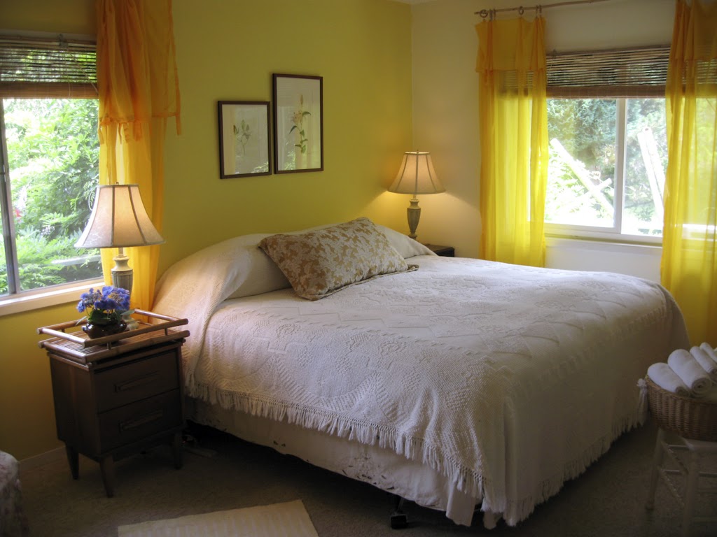 Wisteria Guest House | 224 Park Dr, Salt Spring Island, BC V8K 2R6, Canada | Phone: (250) 537-5899