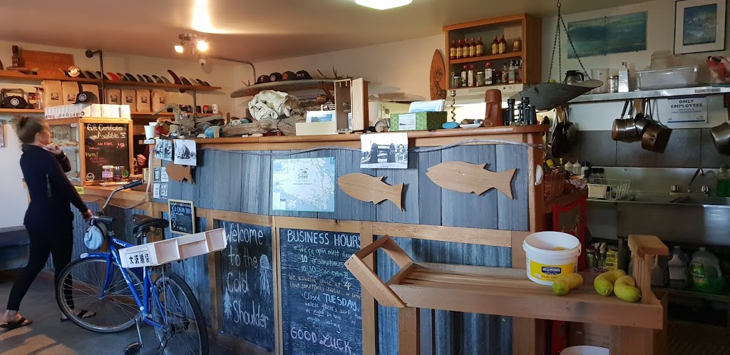 Cold Shoulder Cafe | 11950 W Coast Rd, Jordan River, BC V9Z 1L1, Canada | Phone: (250) 646-2181