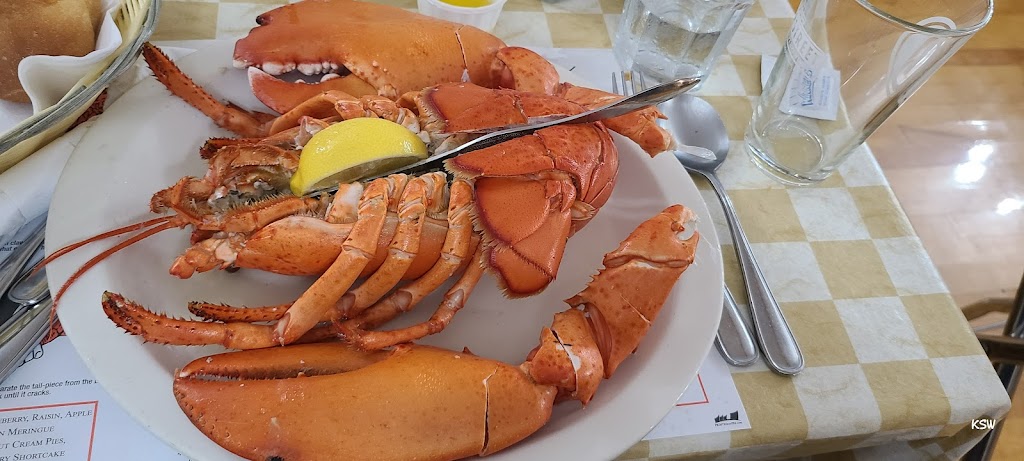 New Glasgow Lobster Suppers | 604 Route 258, New Glasgow, PE C0A 1N0, Canada | Phone: (902) 964-2870