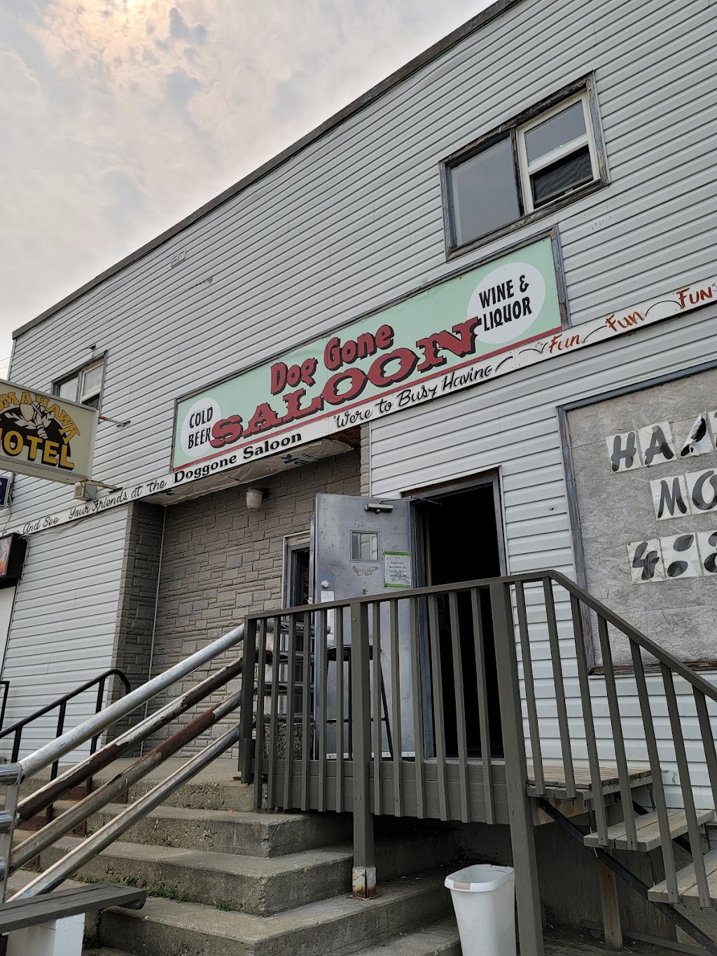 Doggone Saloon | 5002 50 St, Tomahawk, AB T0E 2H0, Canada | Phone: (780) 339-2348