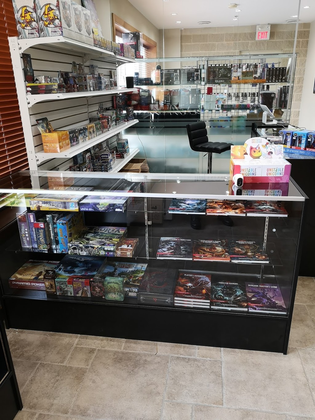 JPL Sports Cards and Collectibles | 12-5115 Harvester Rd, Burlington, ON L7L 0A3, Canada | Phone: (905) 333-3124