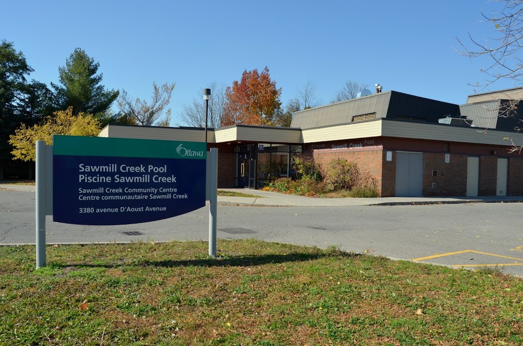 Sawmill Creek Pool and Community Centre | 3380 DAoust Ave, Gloucester, ON K1T 1R5, Canada | Phone: (613) 521-4092