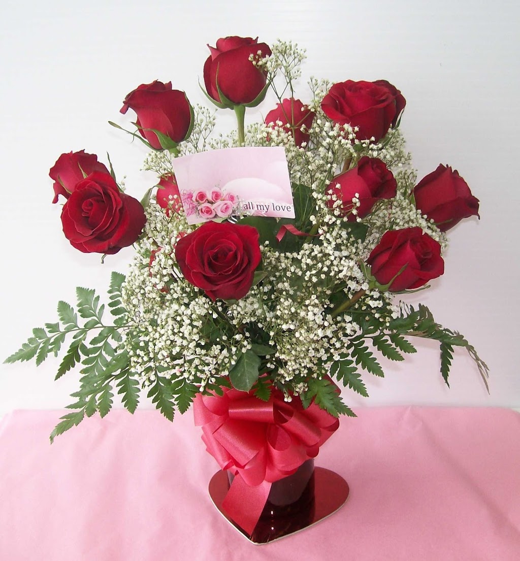 Roses & Flowers Florist | Lougheed Hwy @, 207 St, Maple Ridge, BC V2X 2R2, Canada | Phone: (778) 381-6226