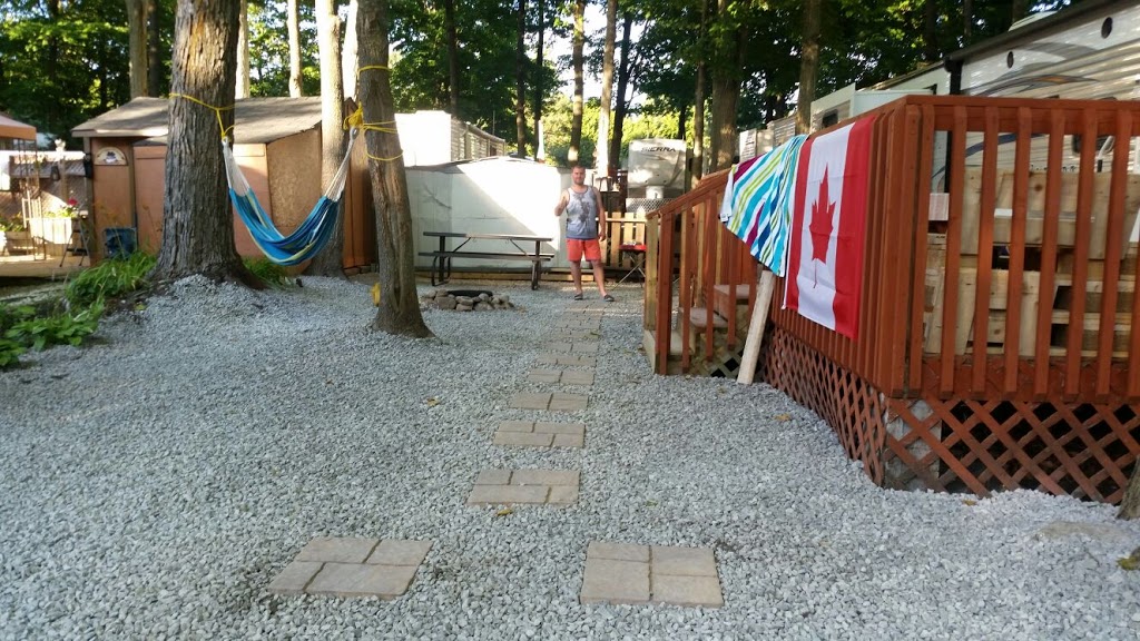 Heidis Campground | 3982 Hwy 11 South, Oro-Medonte, ON L0L 1T0, Canada | Phone: (705) 487-3311