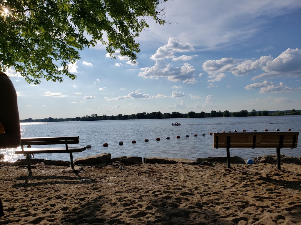 Petrie Island Beach | Parking lot, 795 Trim Rd, Orléans, ON K4A 3P4, Canada | Phone: (613) 580-2595