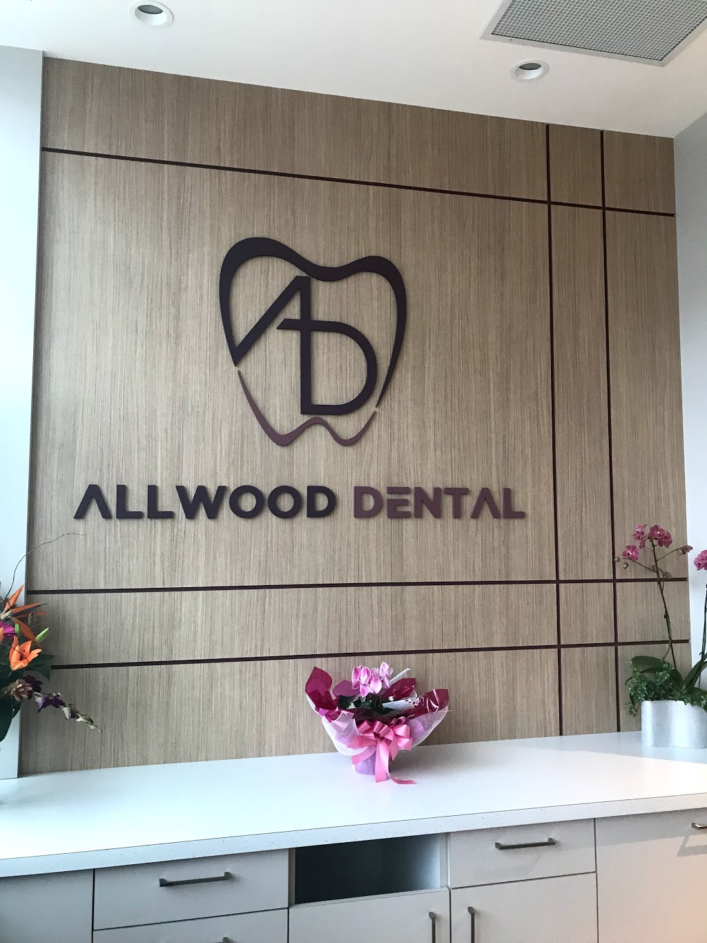 Allwood Dental- Dr. Shikha Hans Dental Corp | 32615 S Fraser Way #105, Abbotsford, BC V2T 1X8, Canada | Phone: (604) 746-3535