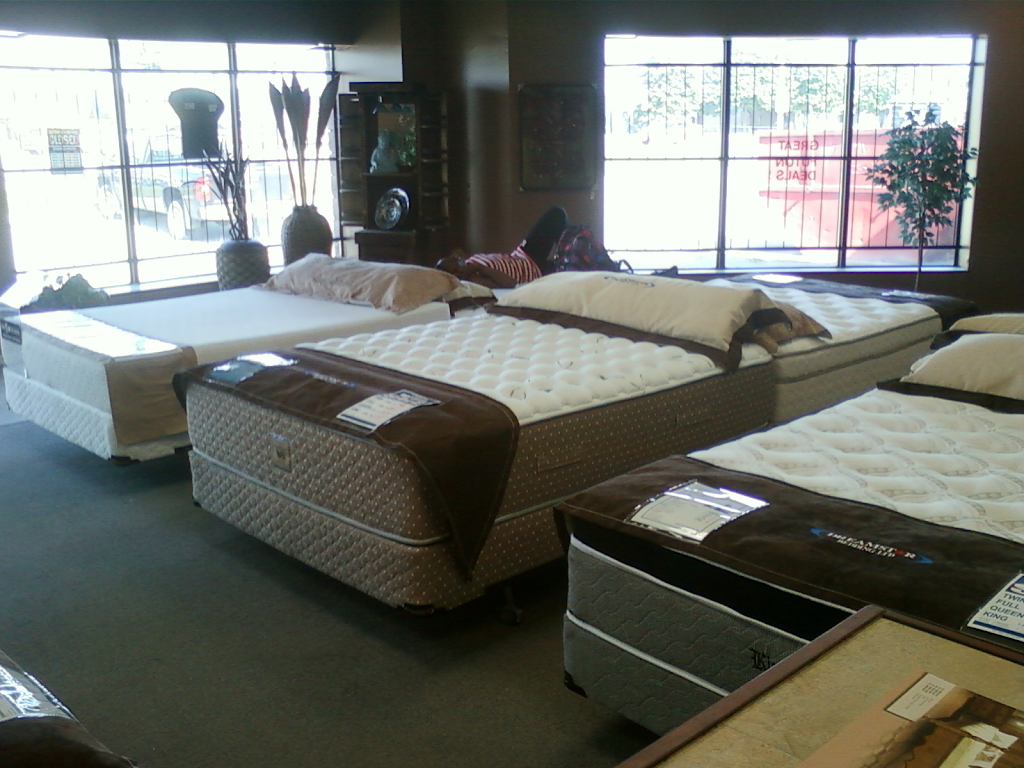 The Mattress Store | 125 Clarke Rd, London, ON N5W 5W1, Canada | Phone: (519) 455-2093