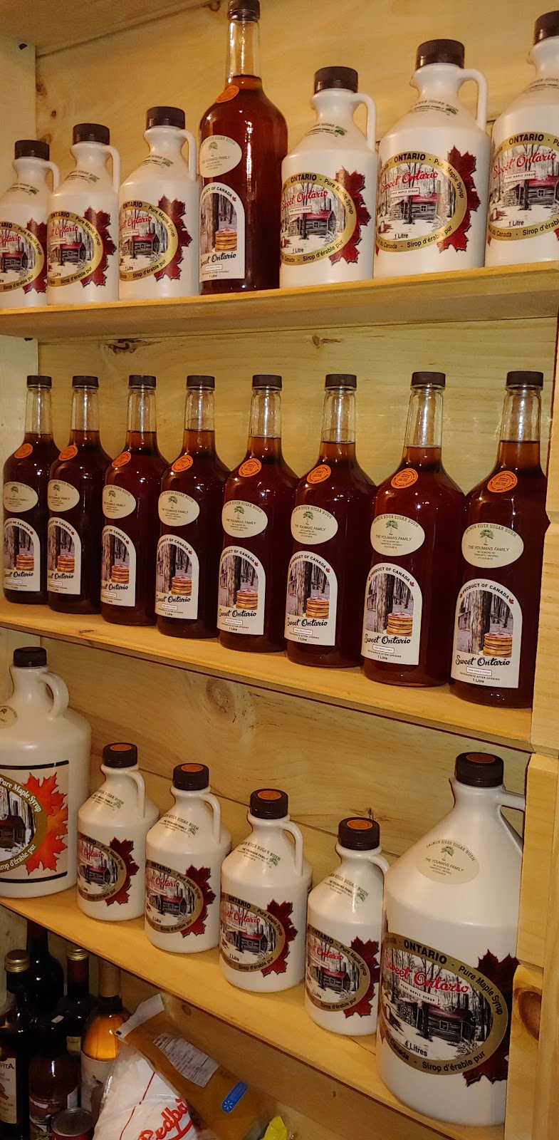 Salmon River Sugar Bush | 180 Gilmore Rd, Tamworth, ON K0K 3G0, Canada | Phone: (613) 618-8619