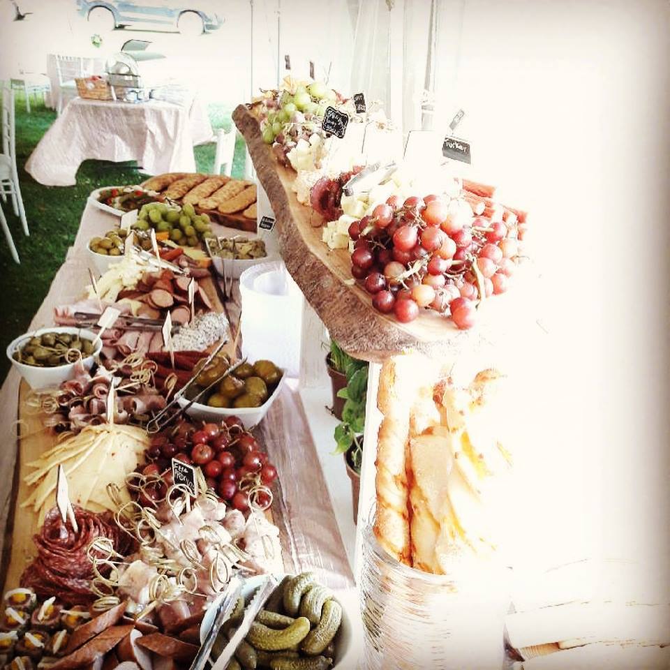 PigOut Catering | 2 Cushman Rd #9, St. Catharines, ON L2M 6S8, Canada | Phone: (905) 650-0781