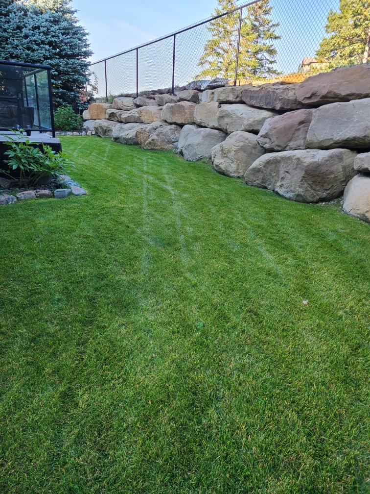 Scoop, Cut N Shovel Property Maintenance | 341 Hidden Valley Pl NW, Calgary, AB T3A 5L7, Canada | Phone: (403) 818-5973