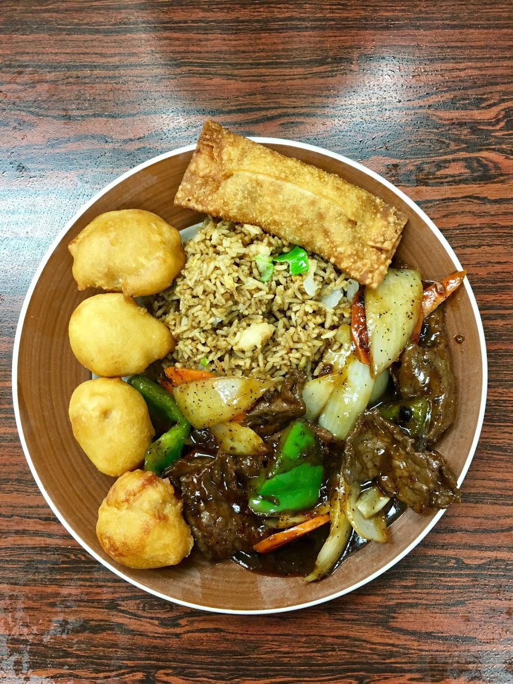 Goldenview Chinese Restaurant | 6675 Falconer Dr, Mississauga, ON L5N 0C3, Canada | Phone: (905) 821-1313