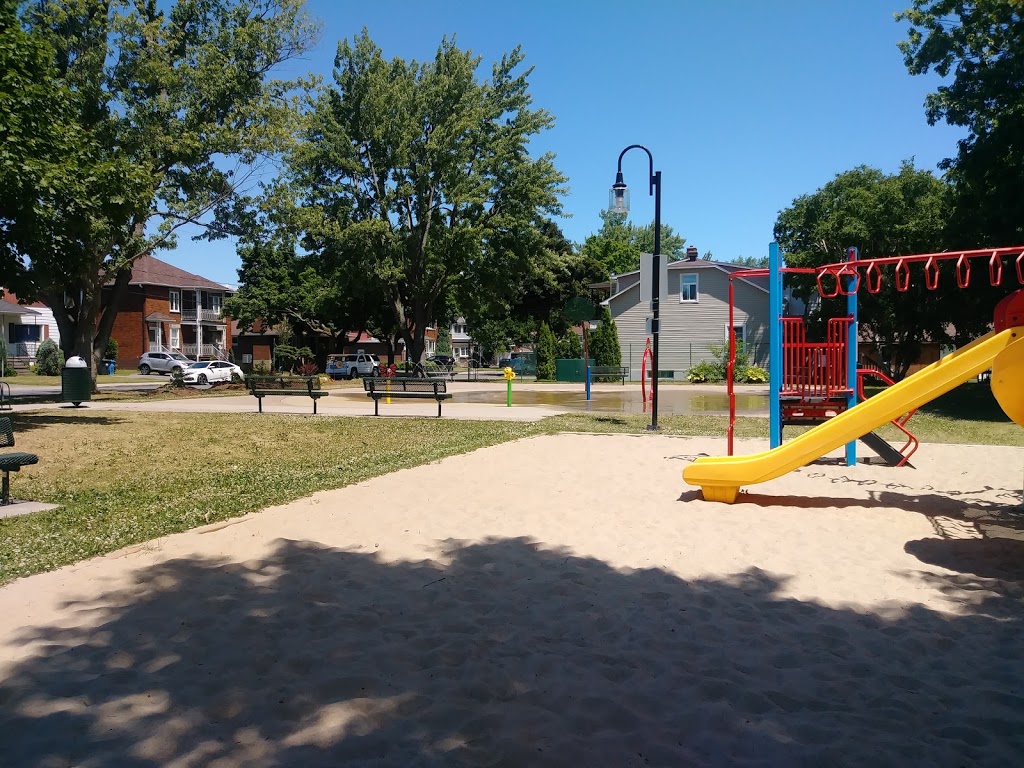 Parc Sainte-Trinité | Vaudreuil-Dorion, QC J7V 1K7, Canada