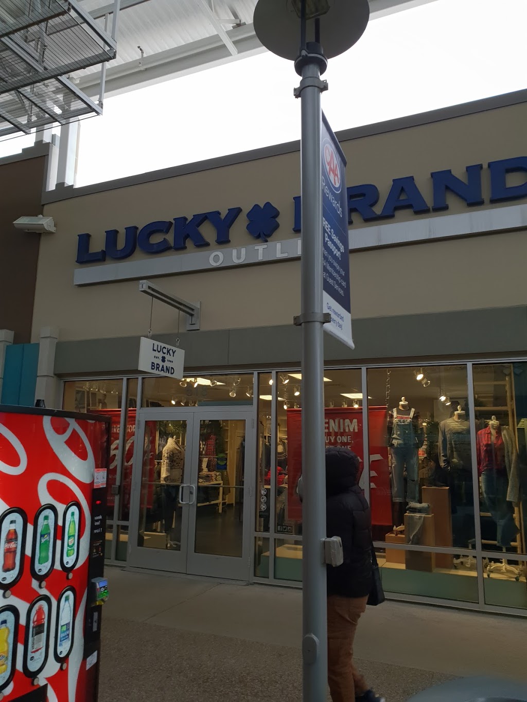 Lucky Brand | Steeles Ave W, 13850 518, Halton Hills, ON L7G 0J1, Canada | Phone: (905) 876-9998