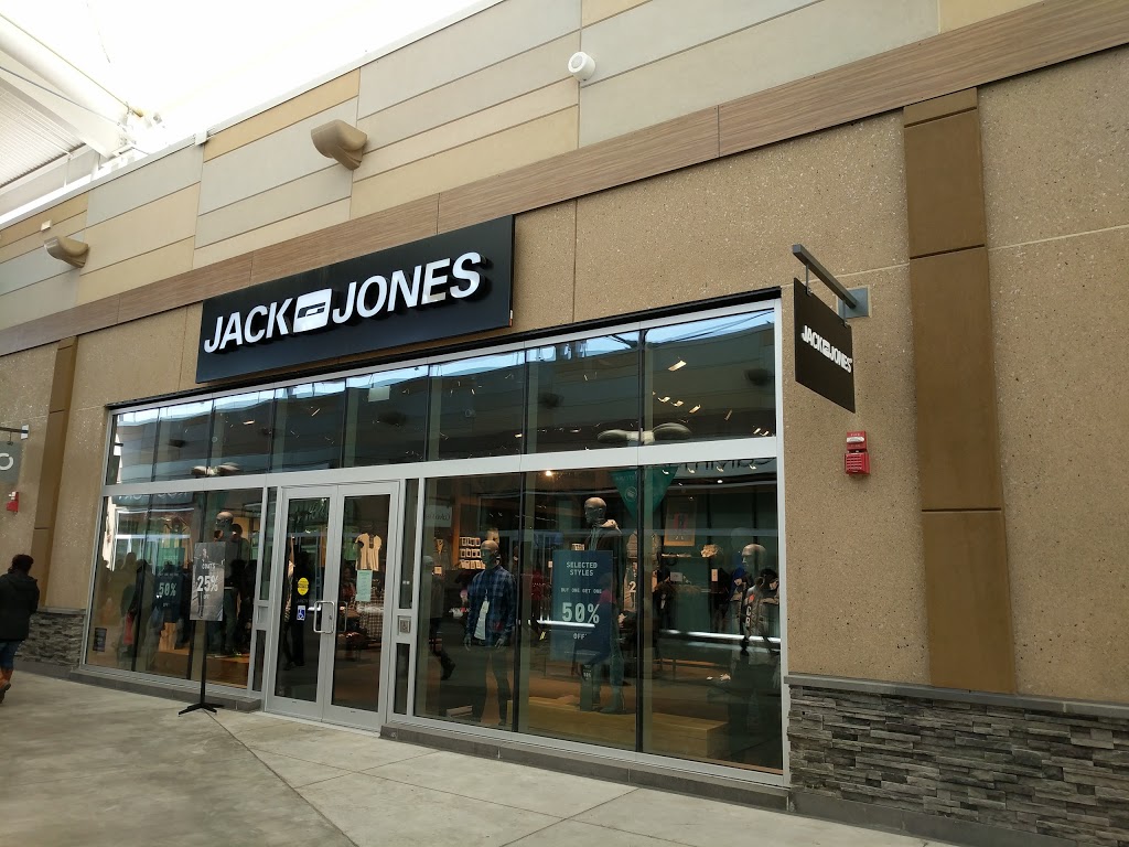 JACK & JONES | Outlet Collection Niagara, 300 Taylor Rd, Niagara-on-the-Lake, ON L0S 1J0, Canada | Phone: (905) 684-5472