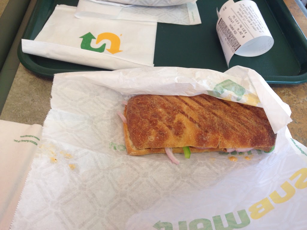 Restaurant SUBWAY | 9325 Rue Sherbrooke E, Montréal, QC H1L 6P2, Canada | Phone: (514) 356-1616