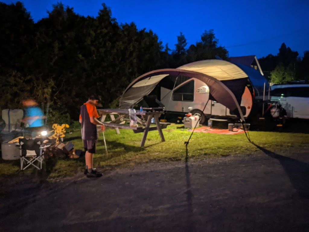 Camping Dallaire | 54 Chemin du Lac Nairne, Saint-Aimé-des-Lacs, QC G0T 1S0, Canada | Phone: (418) 439-2785