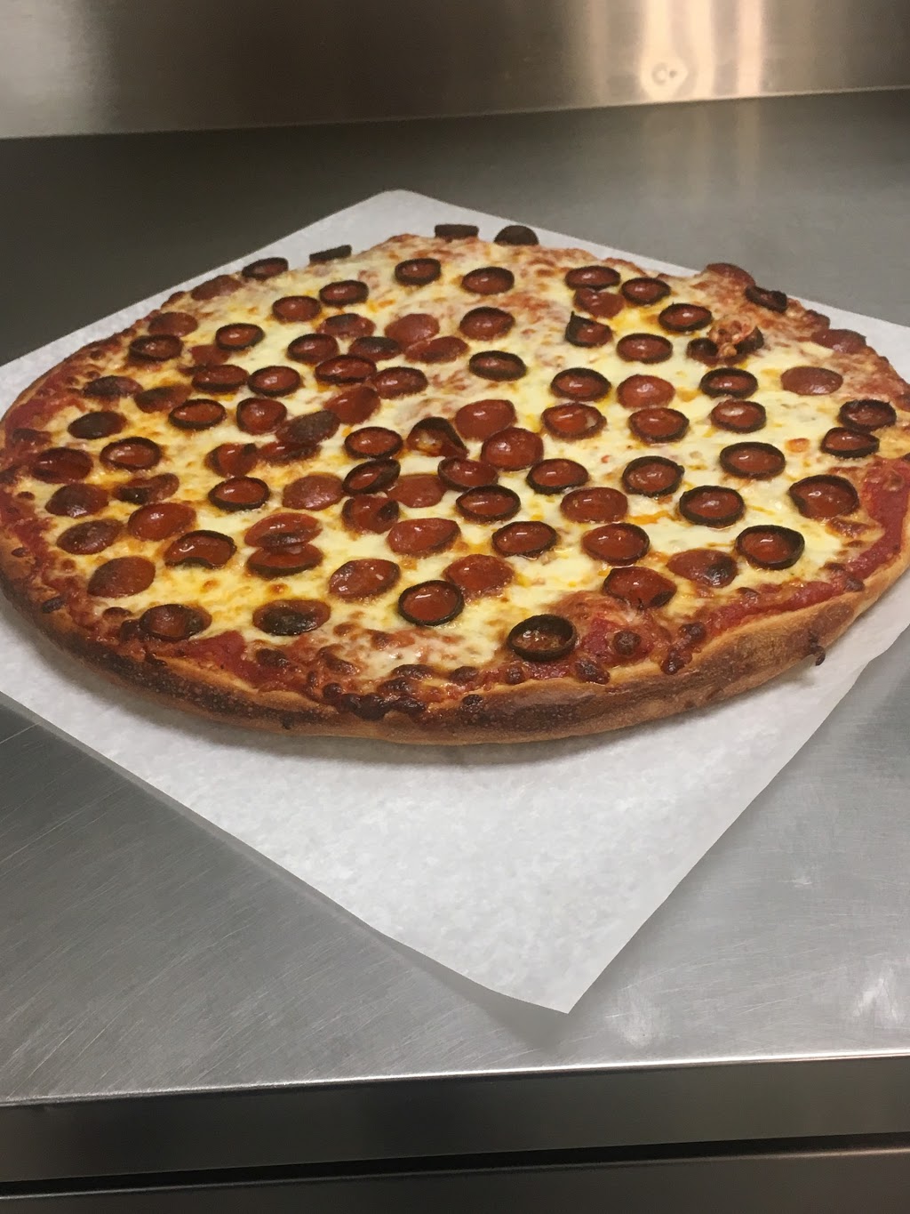 Joeys Pizza & Subs | 2640 George Urban Blvd # 5, Depew, NY 14043, USA | Phone: (716) 684-6008
