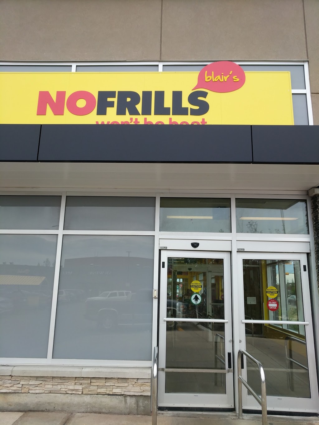 Blairs No Frills | 882 85 St SW, Calgary, AB T3H 0J5, Canada | Phone: (866) 987-6453