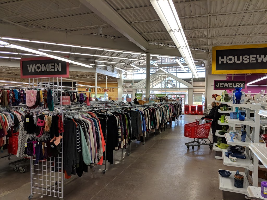 Value Village | 70 McLeod Ave, Spruce Grove, AB T7X 3C7, Canada | Phone: (587) 319-0396